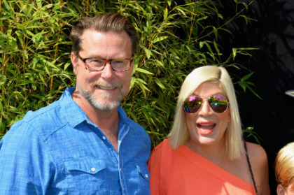 Tori Spelling and Her 5 Kids Living in a Motel After Split With Dean McDermott