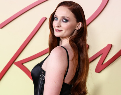 Sophie Turner is doing aristocratic shooting weekends with her new boyfriend