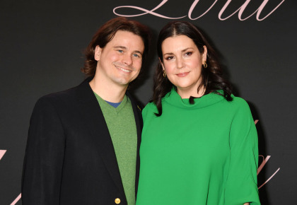 Melanie Lynskey didn't realize that Jason Ritter had proposed until he told his family