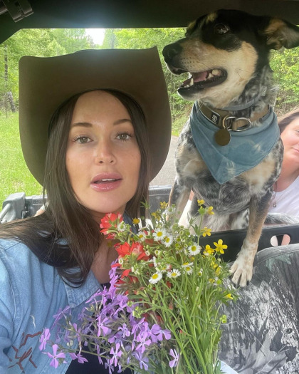 Kacey Musgraves' dog saved her from stepping on a rattlesnake barefoot