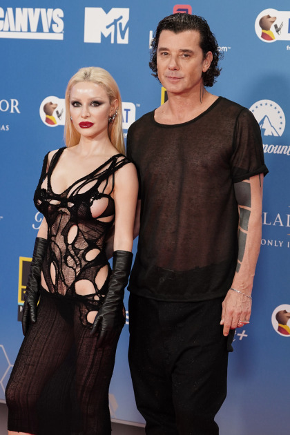 Gavin Rossdale and his girlfriend Xhoana X walked the red carpet at the MTV EMAs