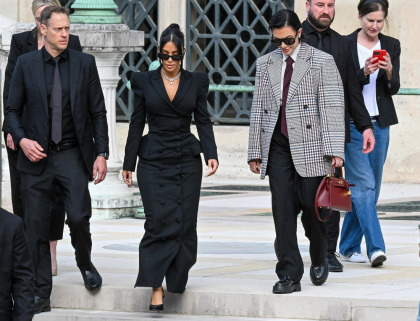 Kim Kardashian was decked out in diamonds to testify against the 2016 Paris robbers Kim Kardashian was decked out in diamonds to testify against the 2016 Paris robbers