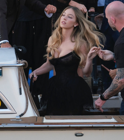 Sydney Sweeney turned up at Jeff Bezos' wedding to 'pay respects to the boss'