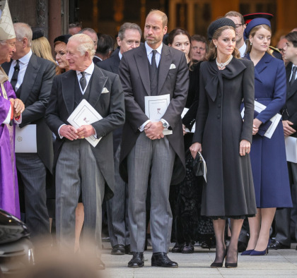 Princess Kate, William & Charles had some weird body language at the Kent funeral