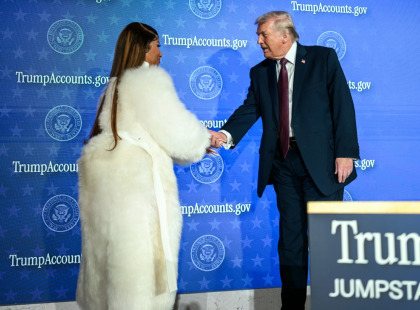 Nicki Minaj held Donald Trump's gnarled hand & called herself Trump's #1 fan