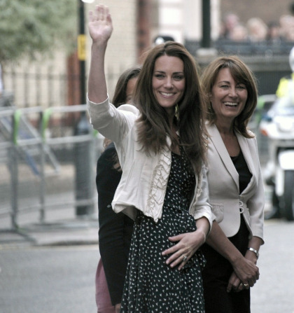 Myers: Carole Middleton didn't want Kate Middleton to switch universities Myers: Carole Middleton didn't want Kate Middleton to switch universities